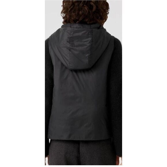 Black Sleeveless Puffer Vest with Hood Lightweight Outdoor Casual - Picture 3 of 10